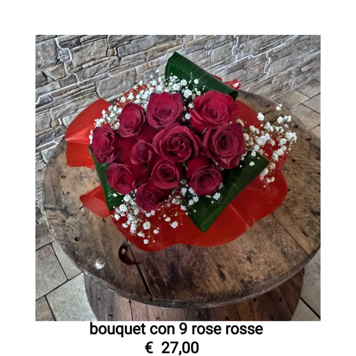 Bouquet 9 rose rosse