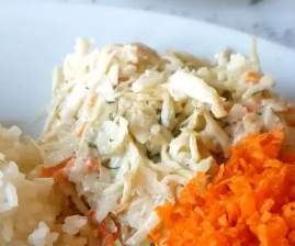 Surówka z białej kapusty