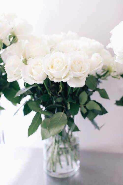 35 თეთრი ვარდი