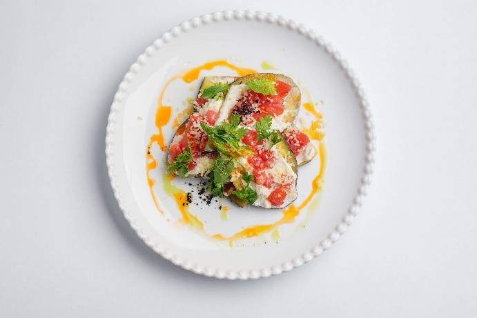 Баклажаны с копченым сулугуни