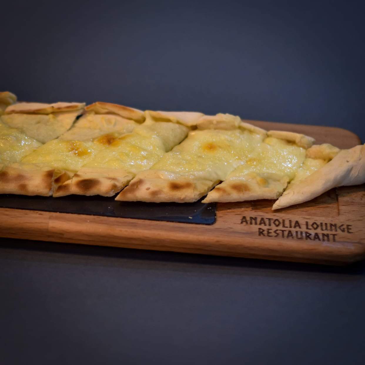 Pide sa sirom i jajetom 