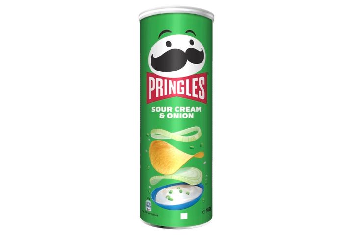 Pringles hagymás-tejfölös ízesítésű snack 165 g