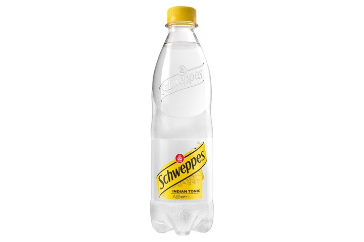 Schweppes Indian Tonic Carbonated Soft Drink with Sugar and Sweeteners 0,5 l