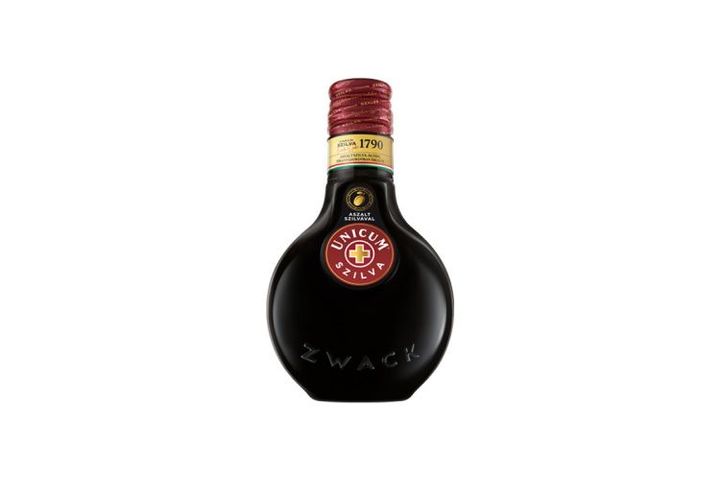 Zwack Unicum Szilva gyógynövénylikőr 34,5% 0,2 l