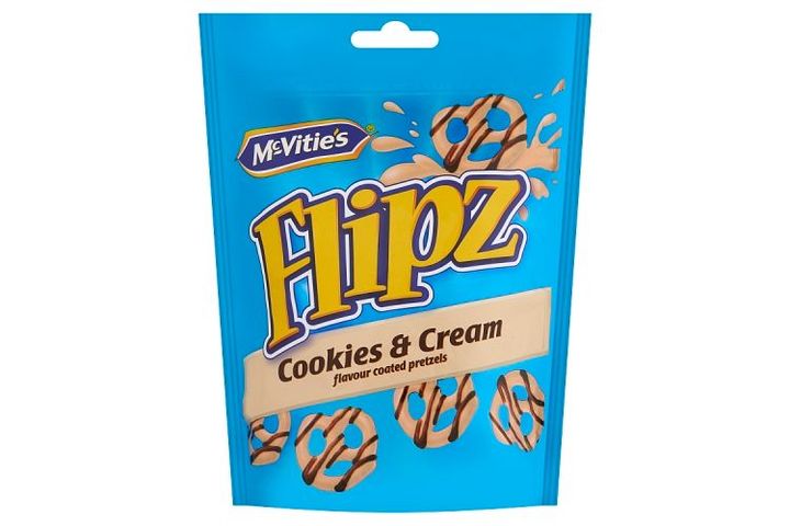 McVitie's Flipz Cookies & Cream Flavour Coated Pretzels 90 g