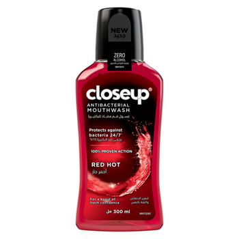 Closeup Antibacterial Mouthwash, Red Hot, 300Ml