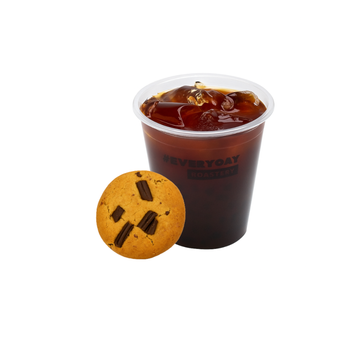 Iced Americano And Vanilla Cookies