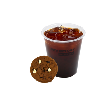 Iced Americano And Chocolate Cookies