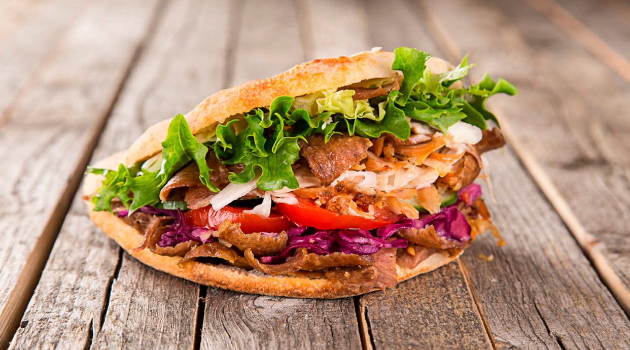 Avenida Frankfurt Doner Kebab y Pizzería