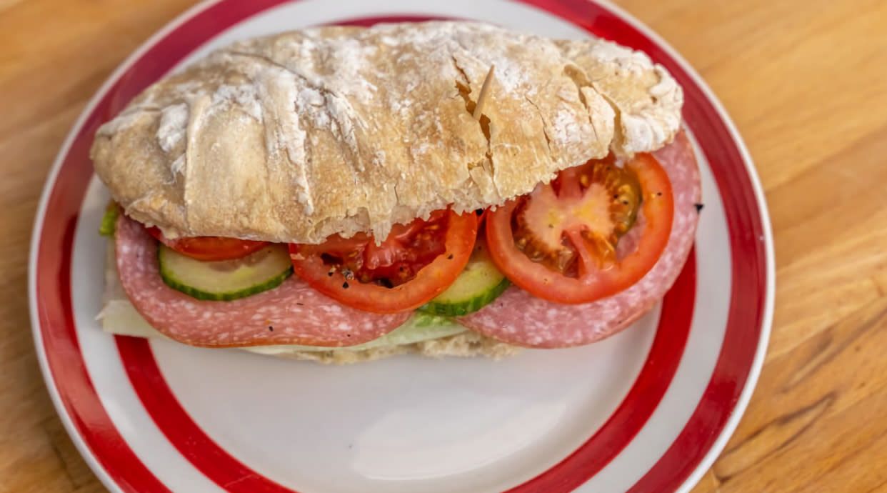 Los Bocadillos De La Abuela