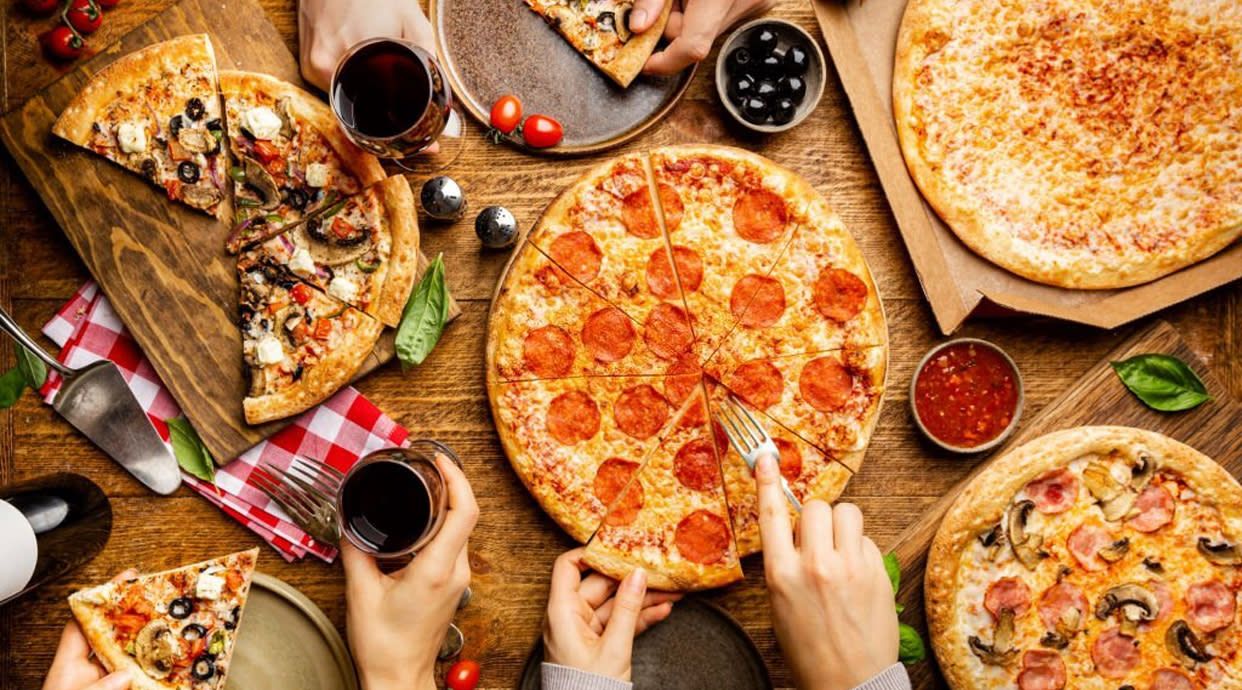 M Pizza's