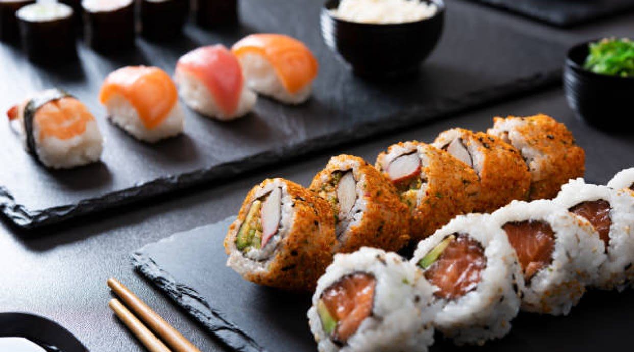 ROLL CLUB