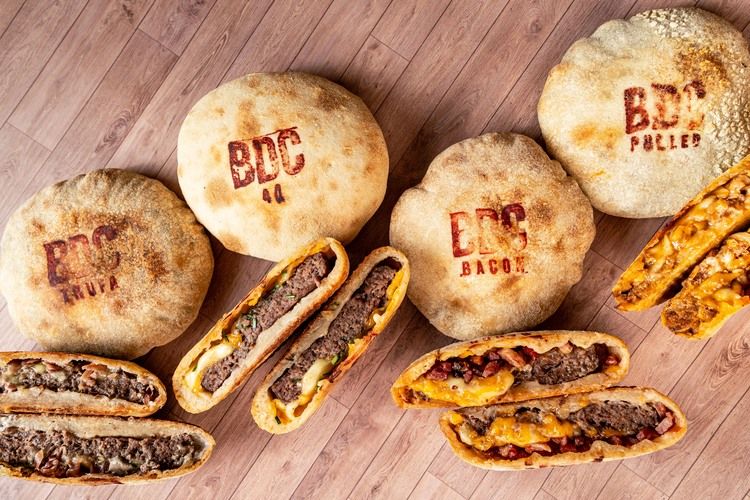 Laregustosa - empanadas & burgers