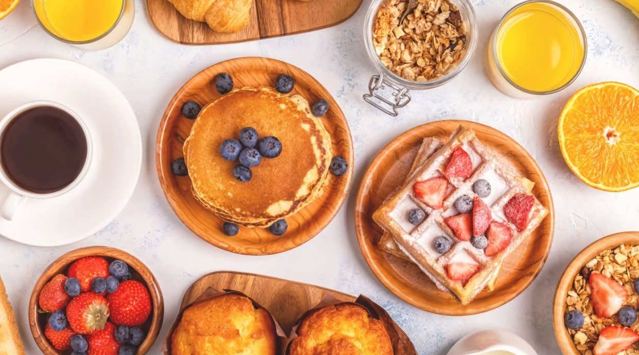 G5 Café Breakfast