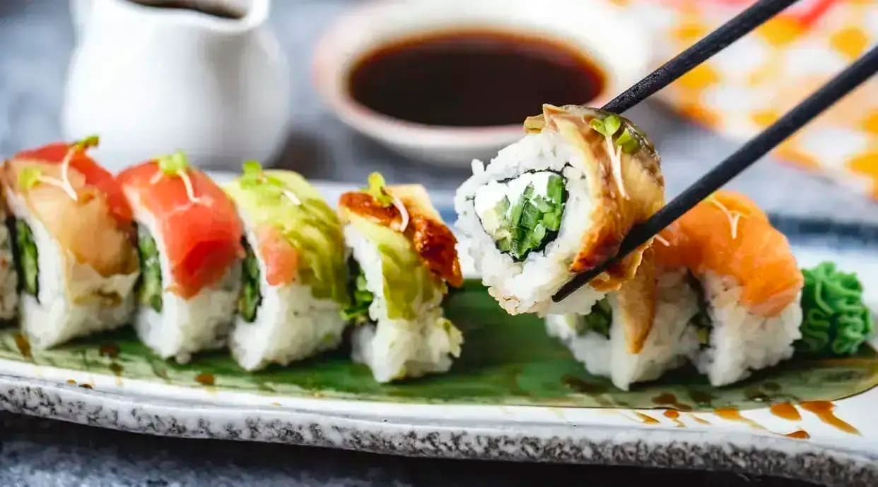 Sushi Lviv / Суші Львів