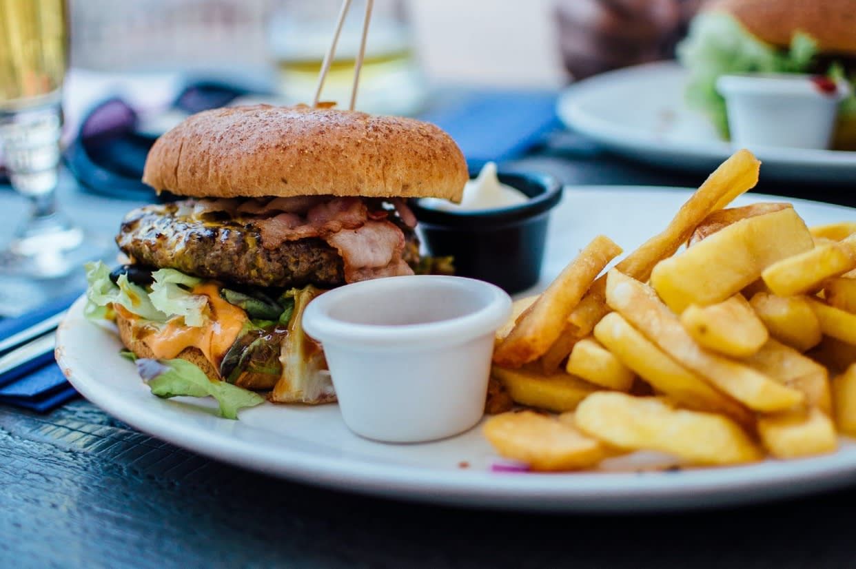 Kamarin Bar & Grill