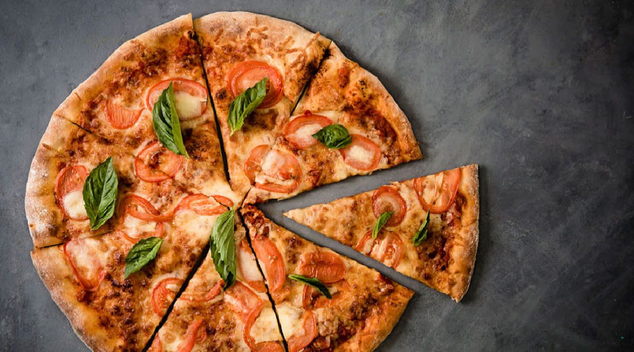 Pizzas A La Leña