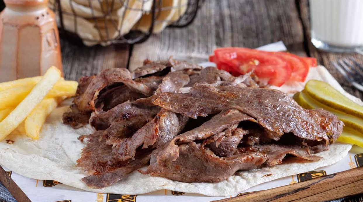 Taj Mahal Turco Kebab