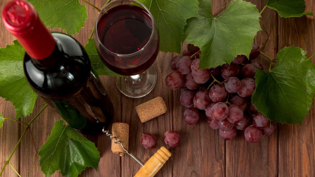 Vino i Tako To