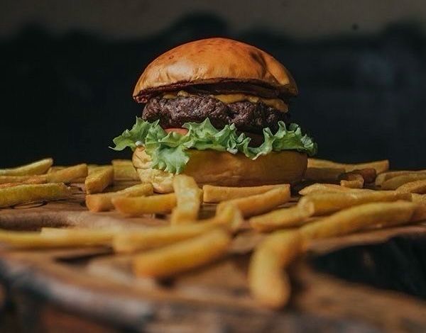 Чіназес Бургер/CHINAZES BURGER