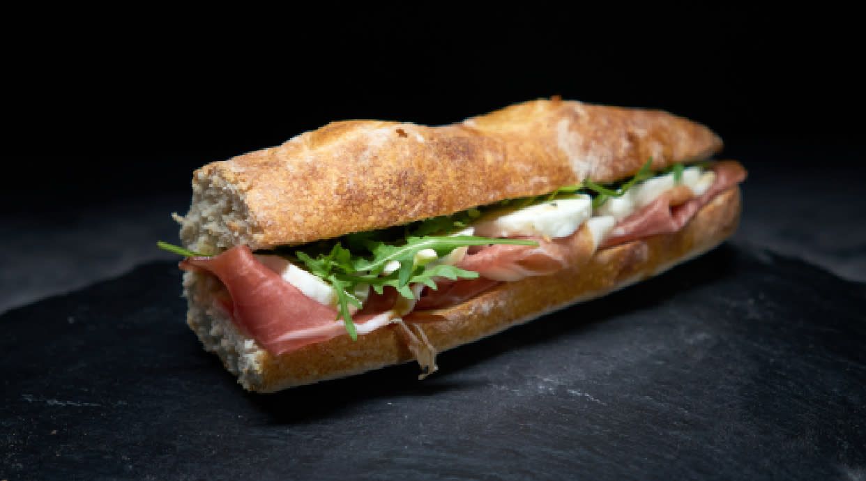 Mercado 100 Montaditos Y La Sureña