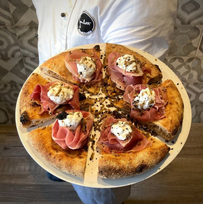 Scarlett Pizza & Tiramisù