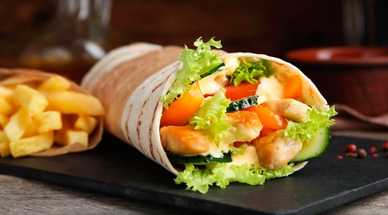Hermanos Kebab Y Pizzería - Bar