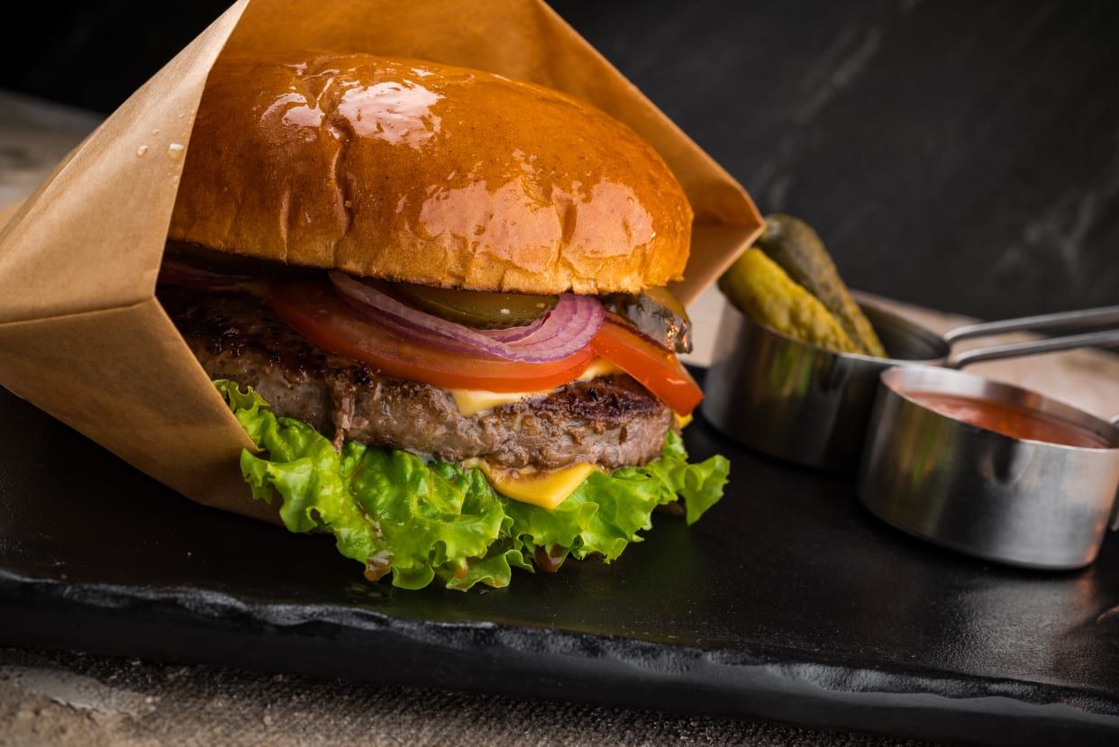Guw's Burger