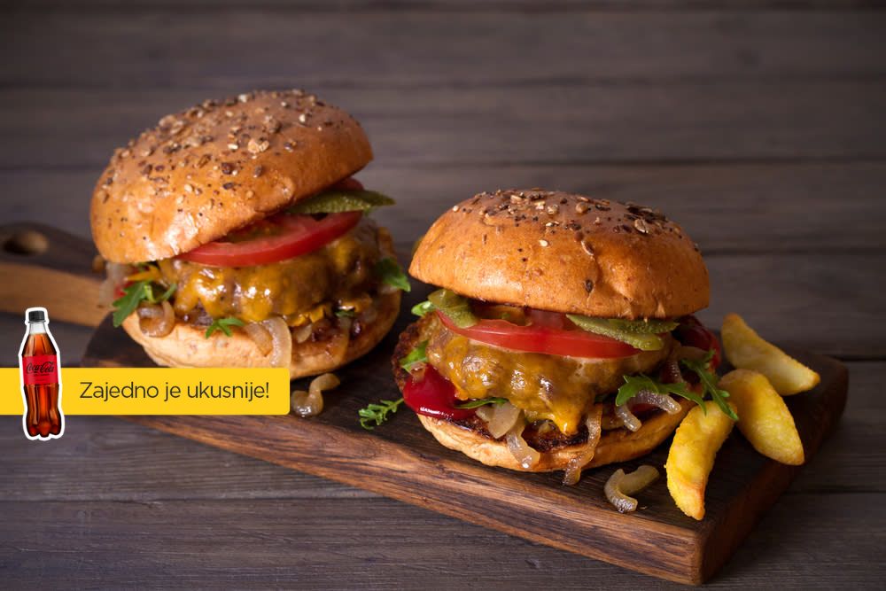 Fella's Burger Aria