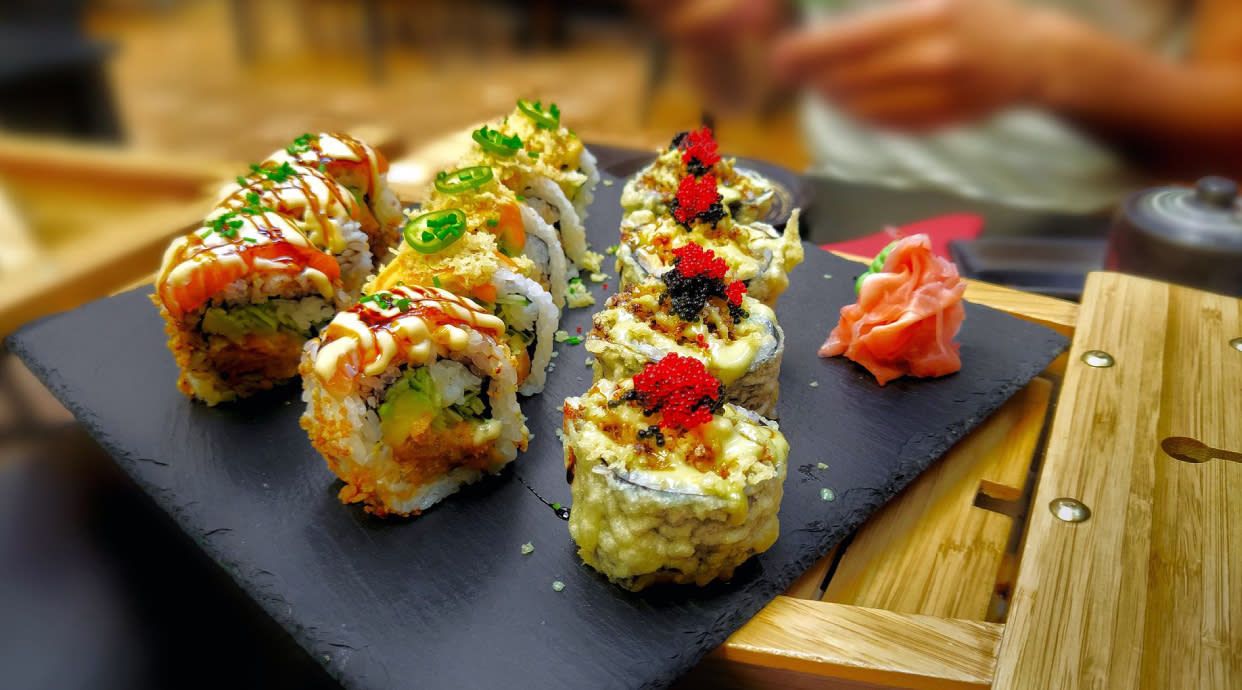 KOI NO SUSHI & VEGE CONCEPT
