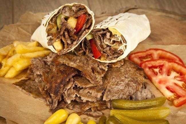 Kebabek aravaca pozulo