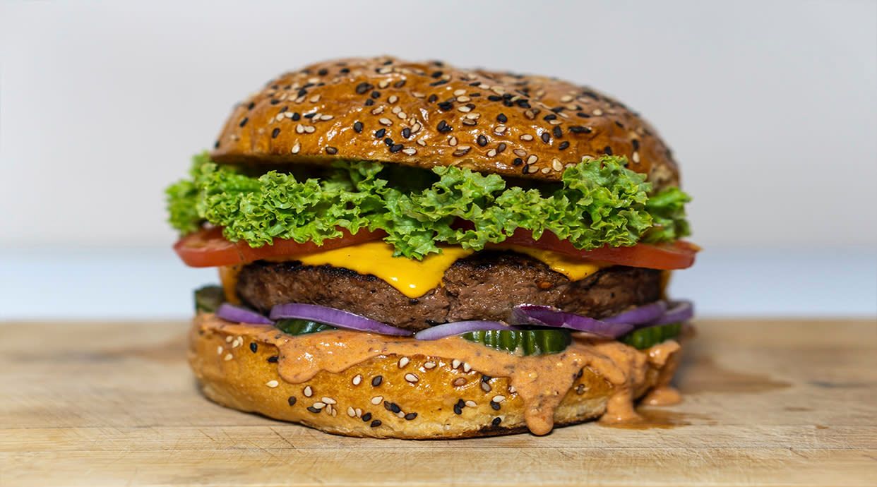 El Toro burger and pizzas