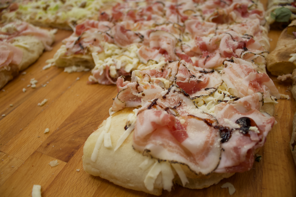 Pizzeria al Taglio e alla Pala Voglia della Pizza