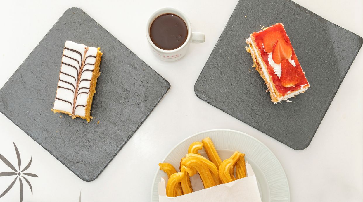 Churrería-Cafetería La Creu