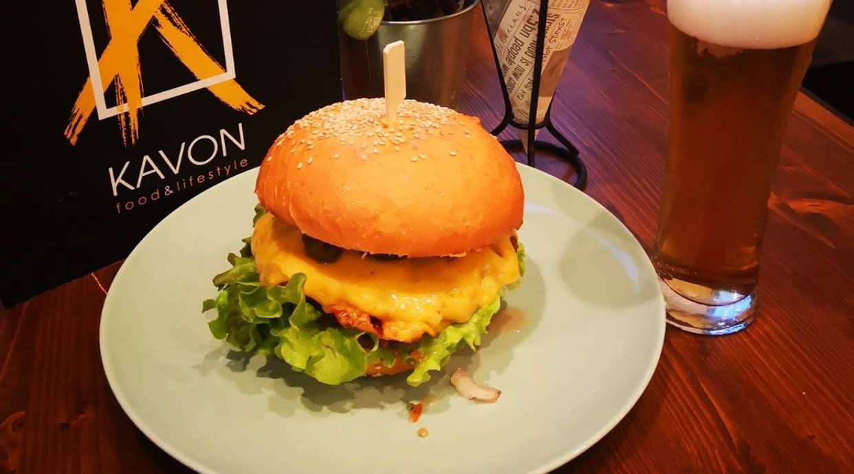 Bistro Kavon