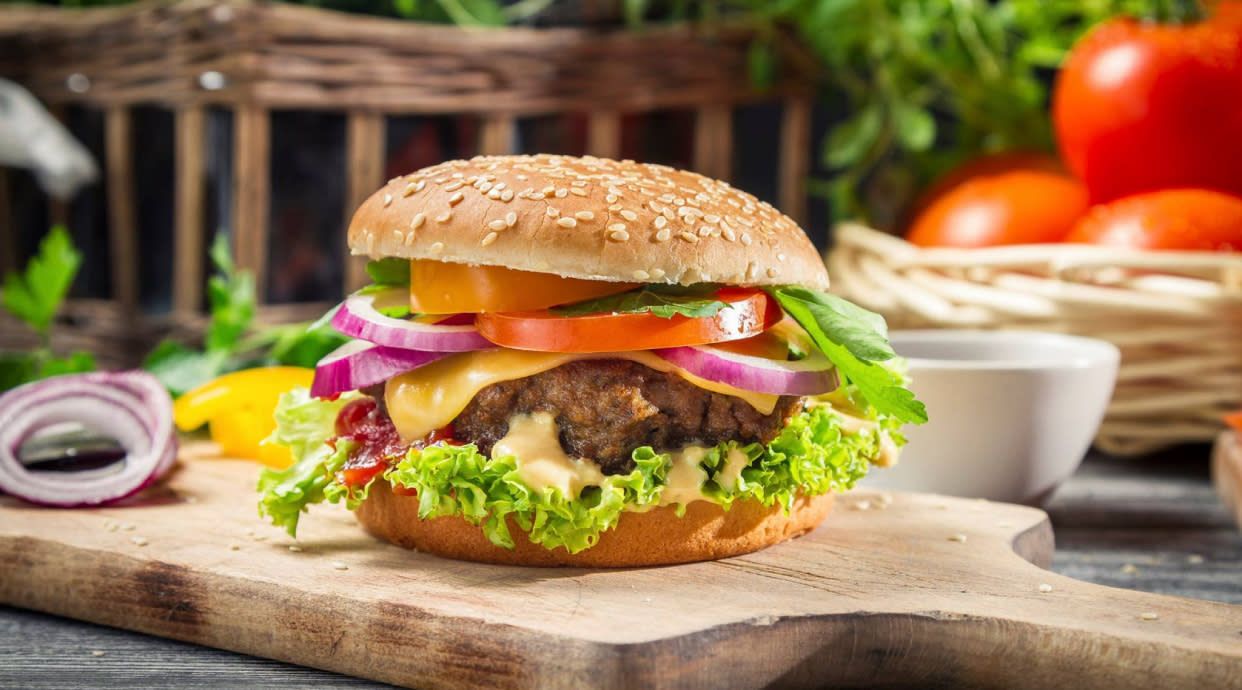 El Caney Burger Bar
