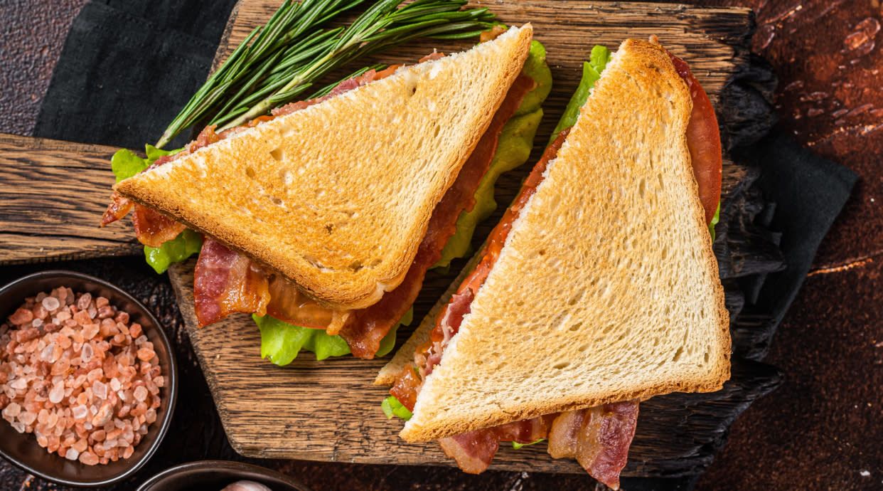Sándwich En Casa