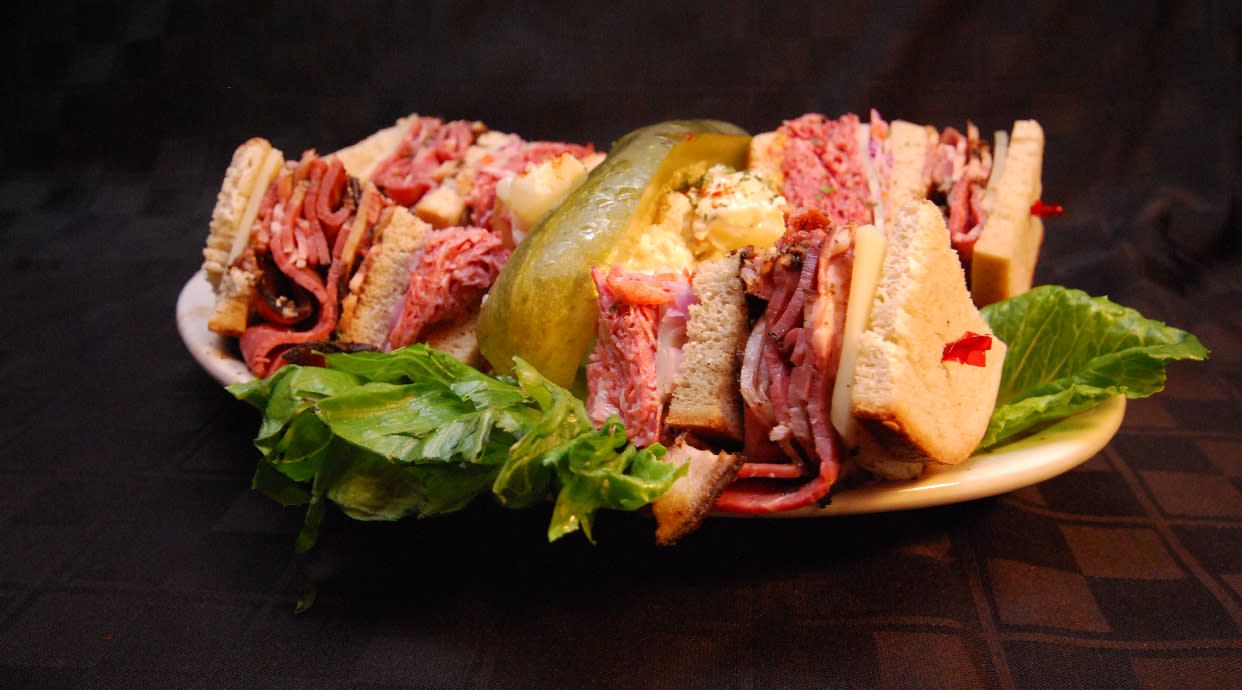 100 Montaditos