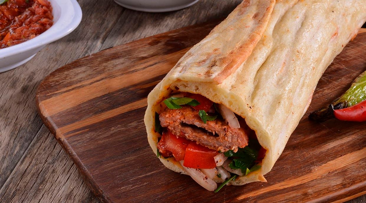 Kolos Kebab