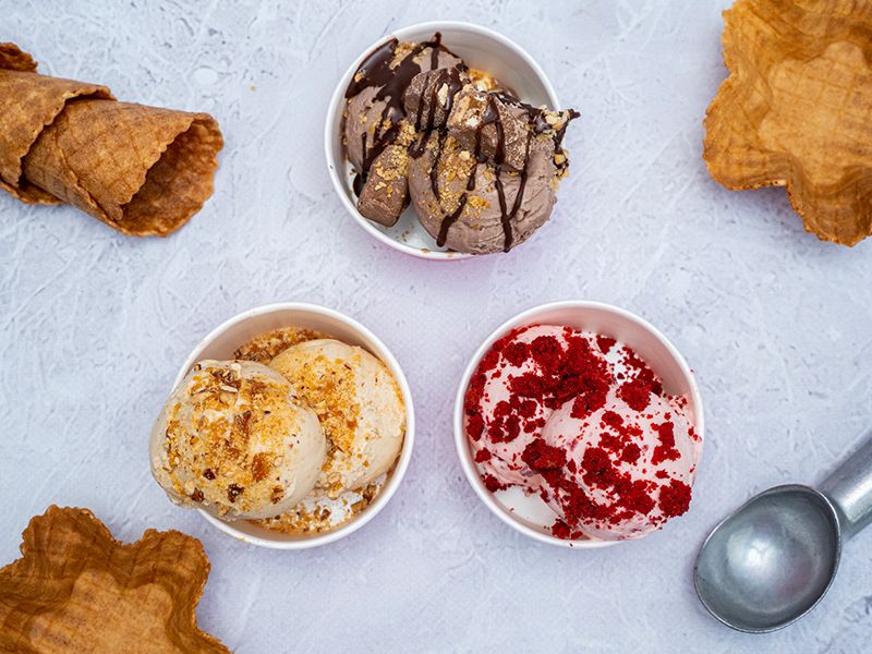Large ice cream scoop