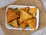 Cheese Sambousek