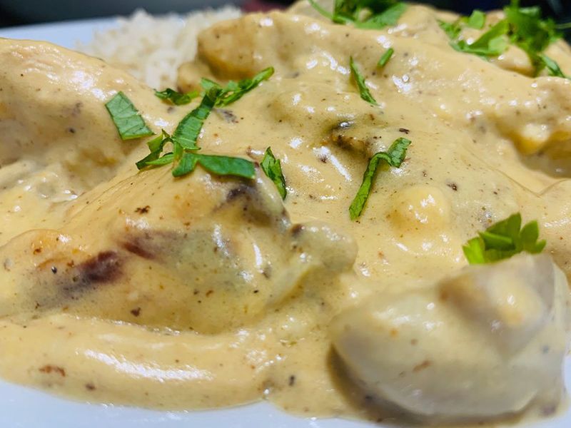 Chicken Breasts Strips With Mushroom Sauce Meal