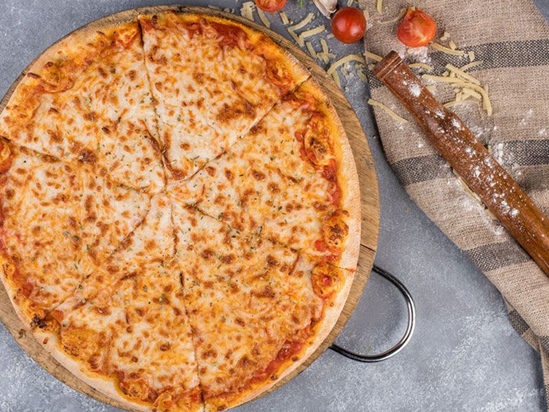 Four cheese Pizza