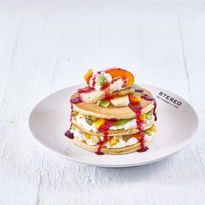 Tropical fruit pancake
