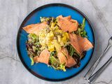 Salmon With Mango Salad
