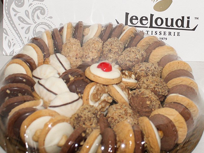 Mix Petit Four Platter