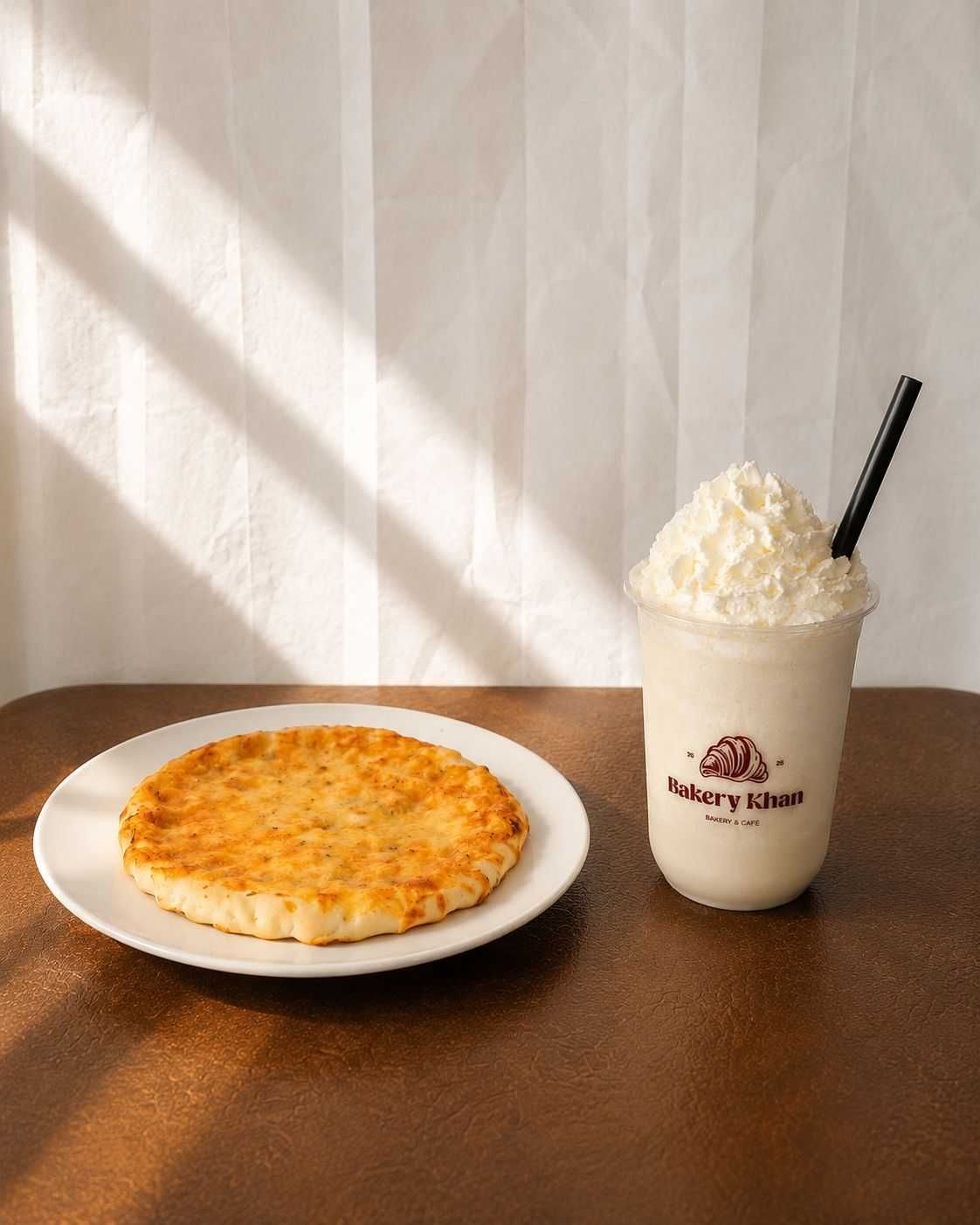 Smoothie And Manqousha