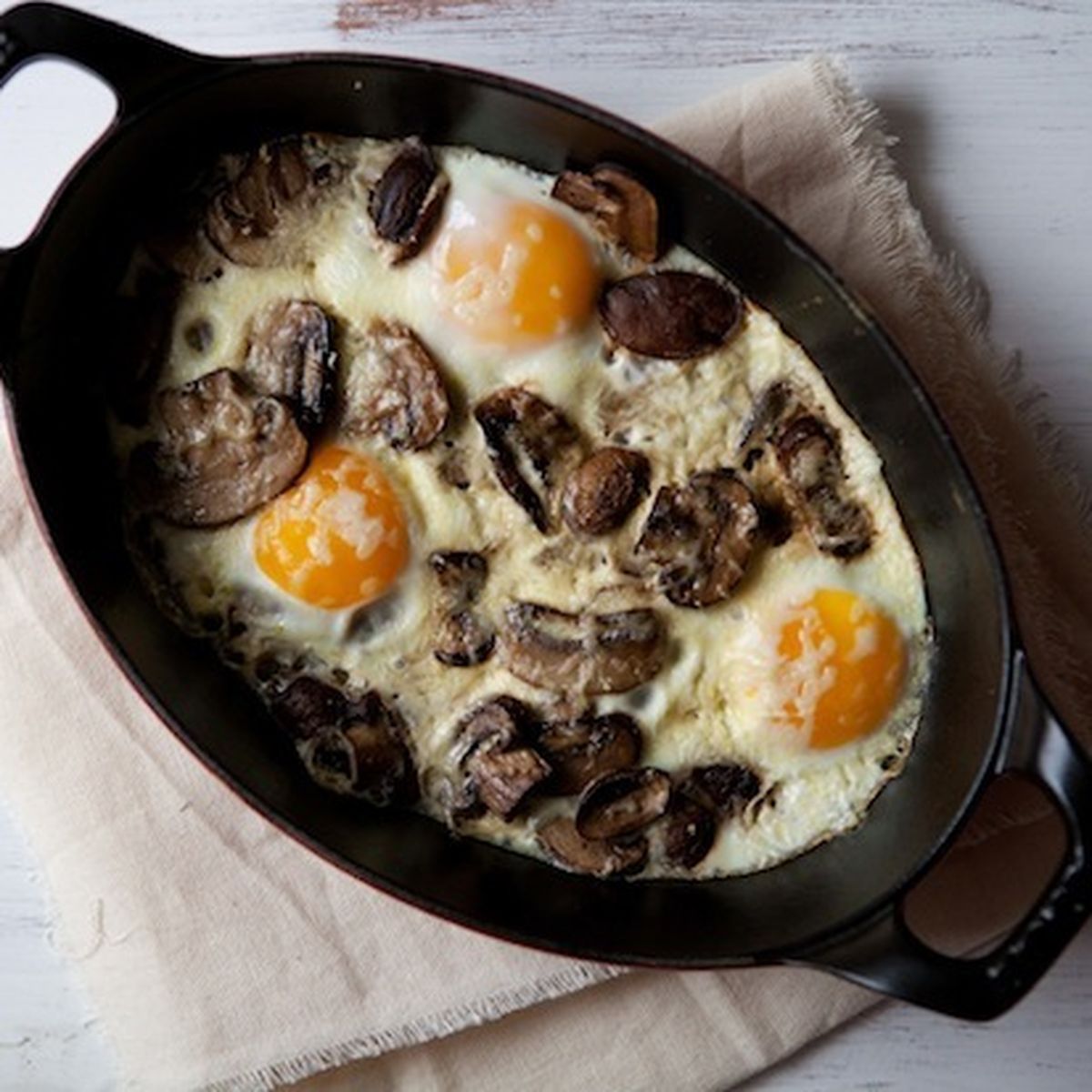 Eggs with Mushroom and Cheese
