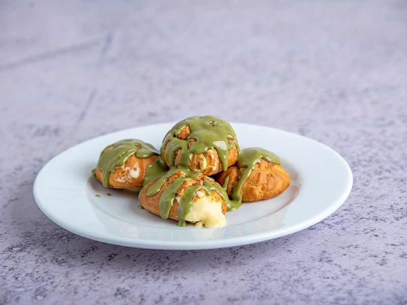 French Eclair Pistachio