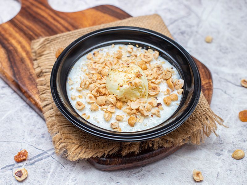 Rice Pudding With Nuts And Qeshta